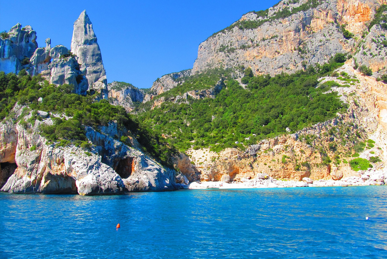 Cala Gonone by boat